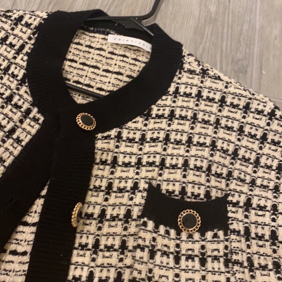 jacket - Picture 2 of 4